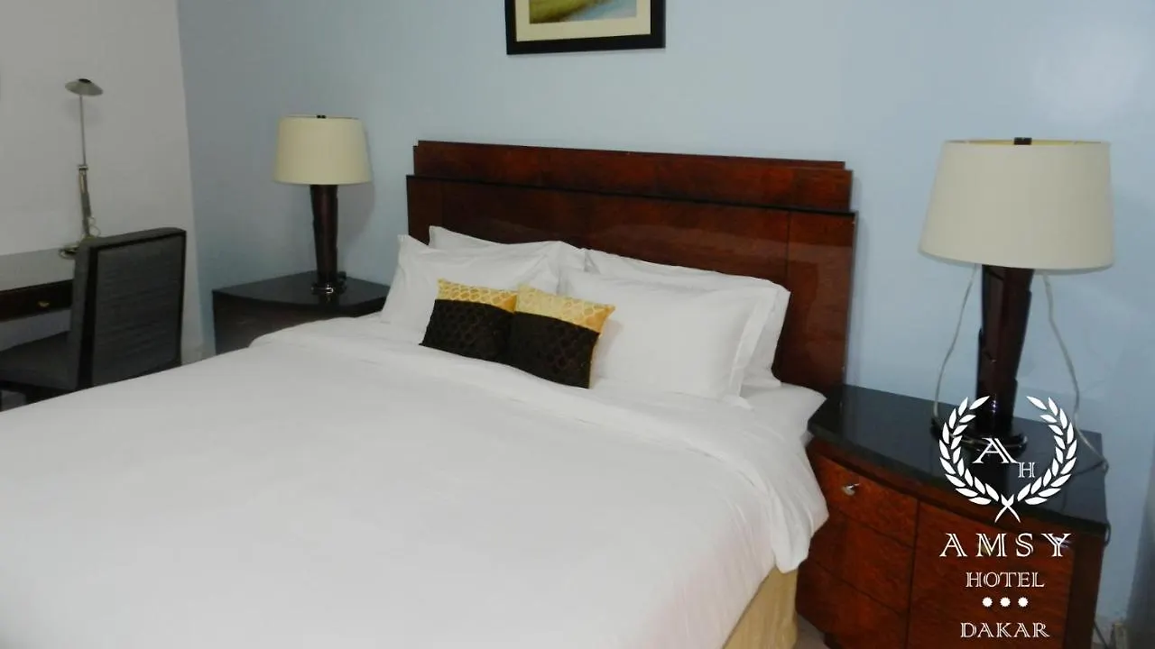 Amsy Hotel Dakar 2*,
